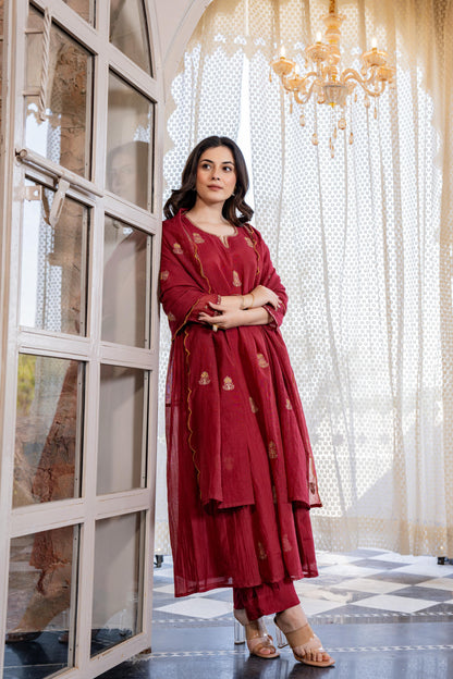 Mul Chanderi zari embroidered 3-pieice suit set in mahroon