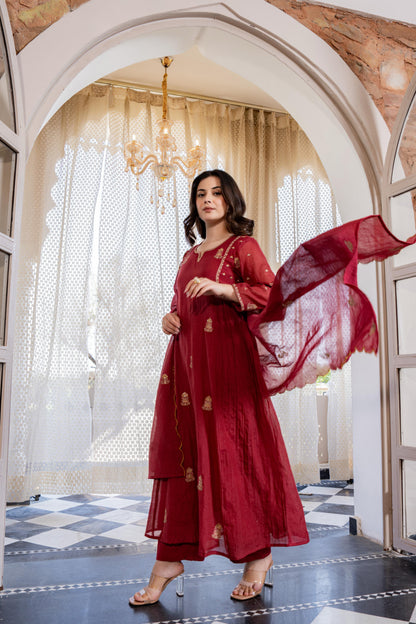 Mul Chanderi zari embroidered 3-pieice suit set in mahroon