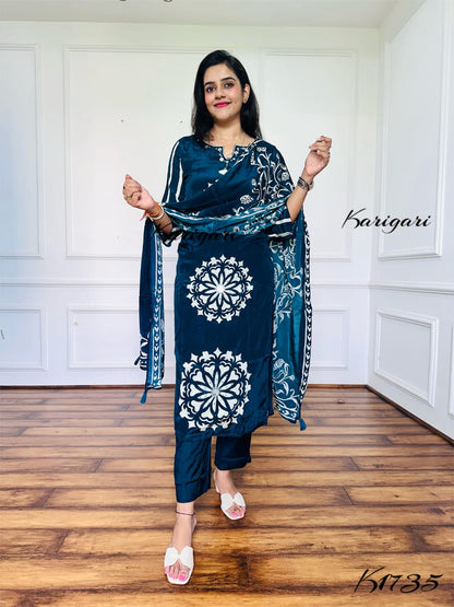 Elegant Natural Crepe 3-Piece Suit with Mirror & Sequin Detailing